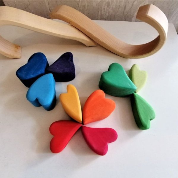 画像4: ハートの積木・レインボー(1〜6才)◇書籍「心を育てる積み木遊びのコツ」掲載品 (4)